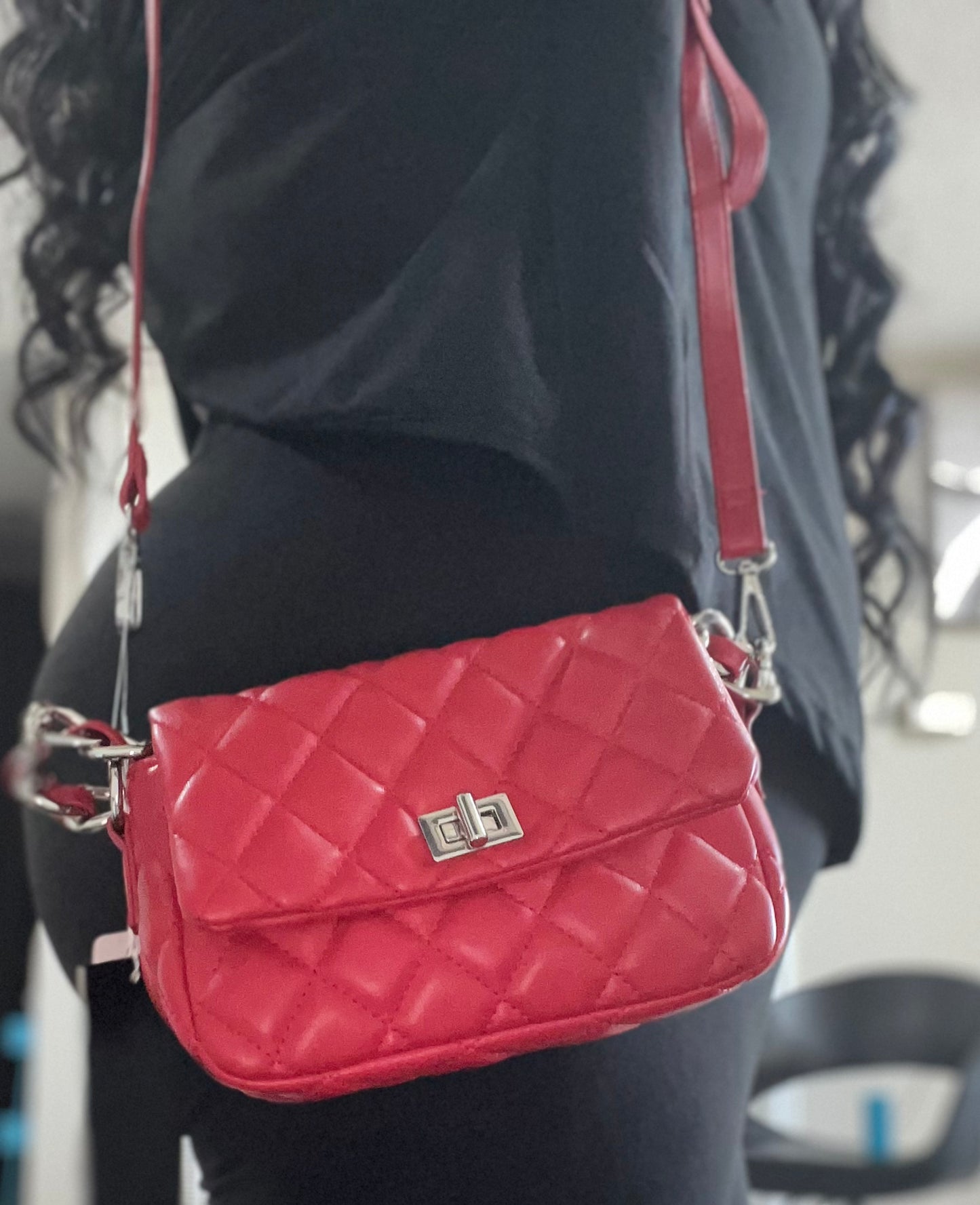 Oh So Cute Petite Red Messenger